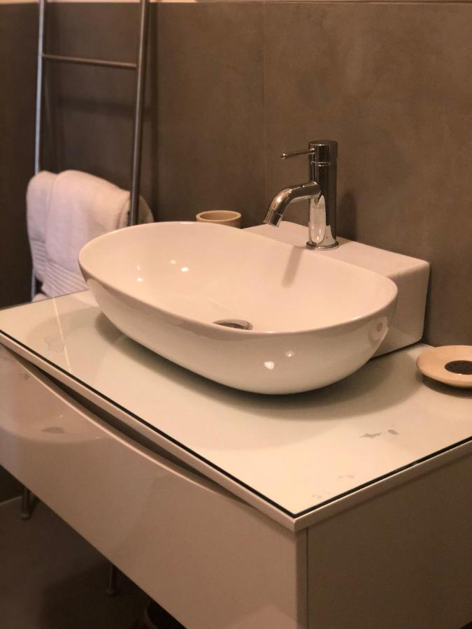 Barrique Guest House Free Bus From The Airport One Way 巴勒莫 外观 照片
